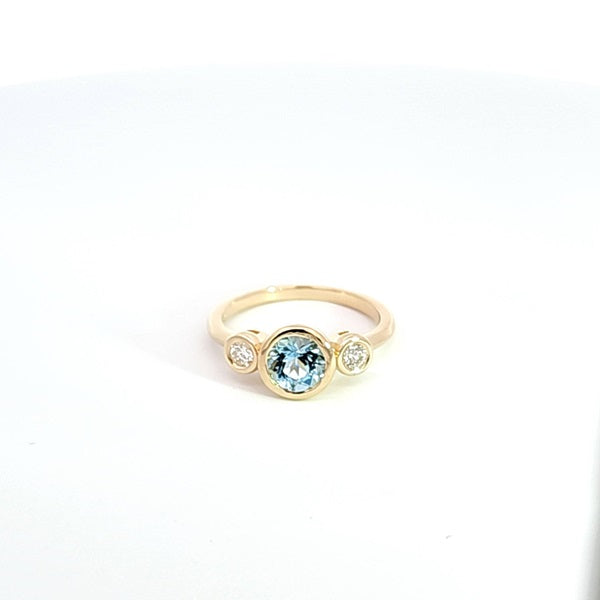 Aquamarine & Diamonds 3 Stone Ring