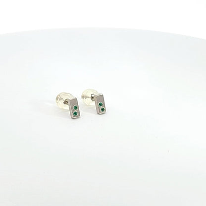 Emerald White Gold Stud Earrings