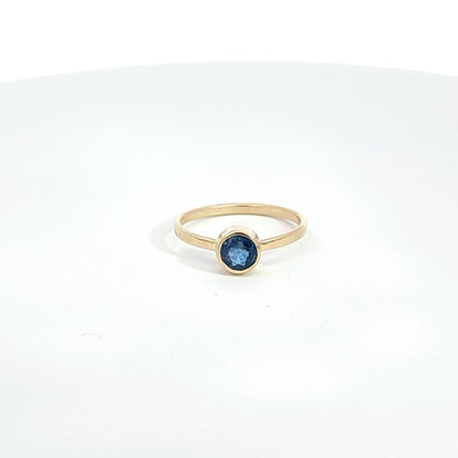 Round Sapphire Ring