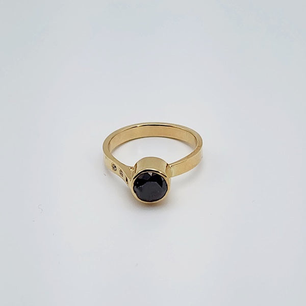 Zwarte diamanten ring