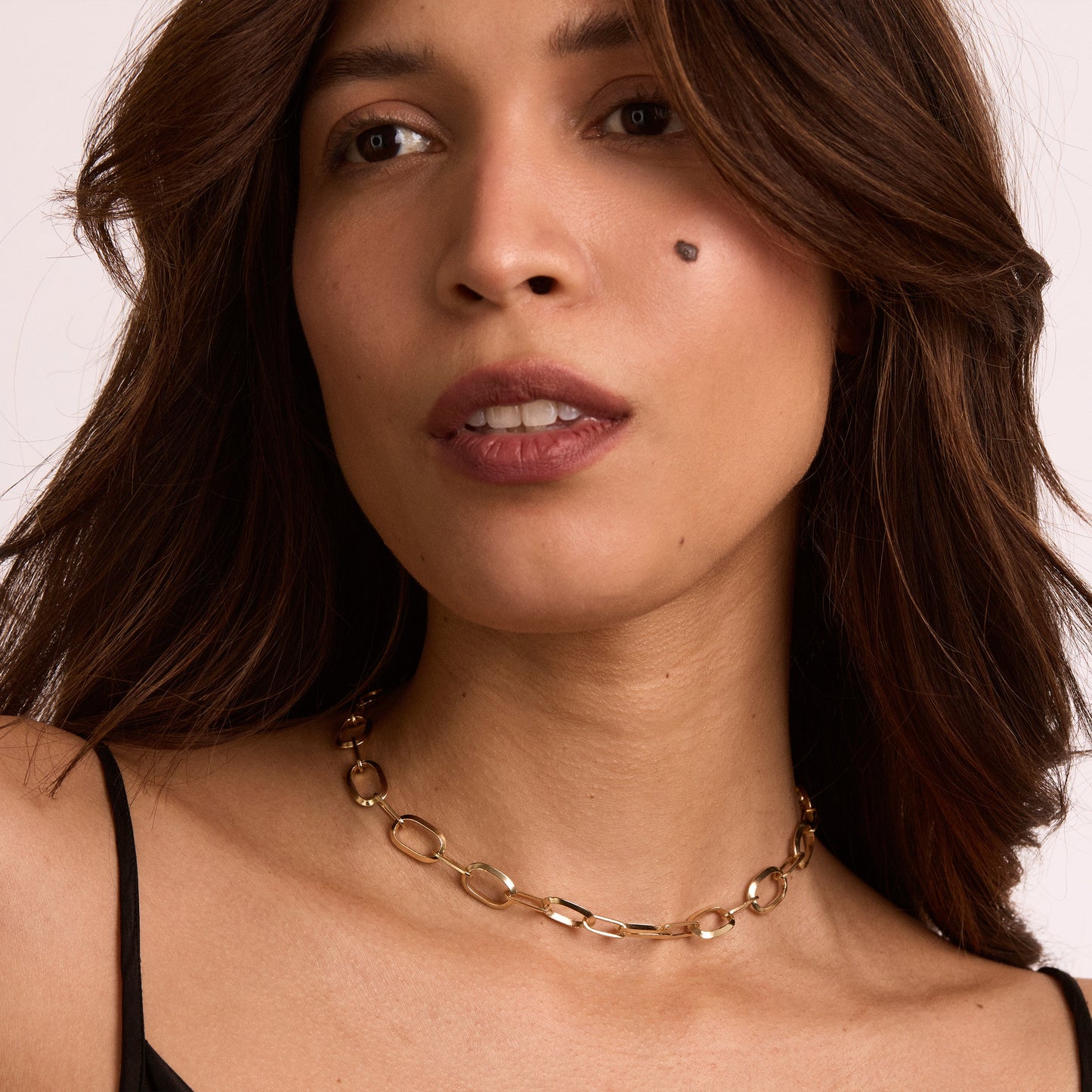 Felicia Collar Chain