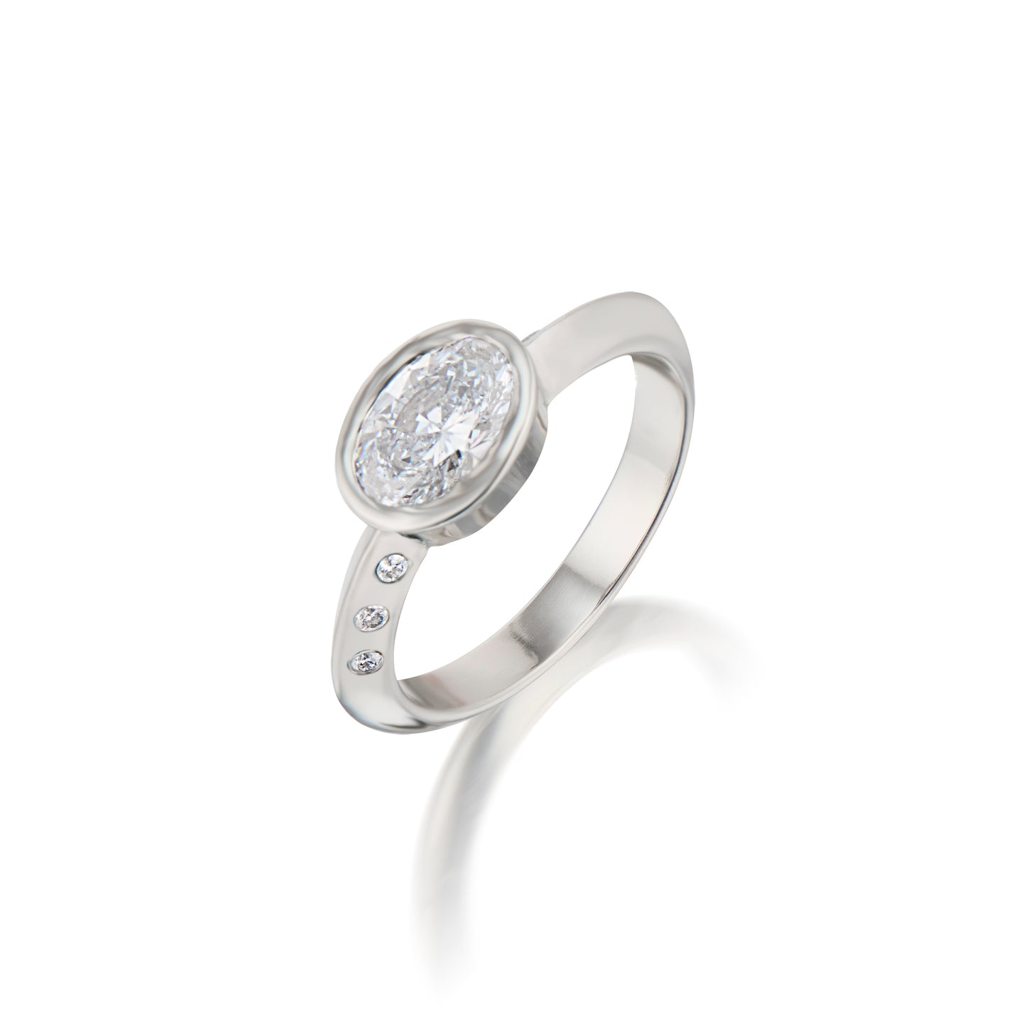 Oval Diamond Knife Edge Ring WG