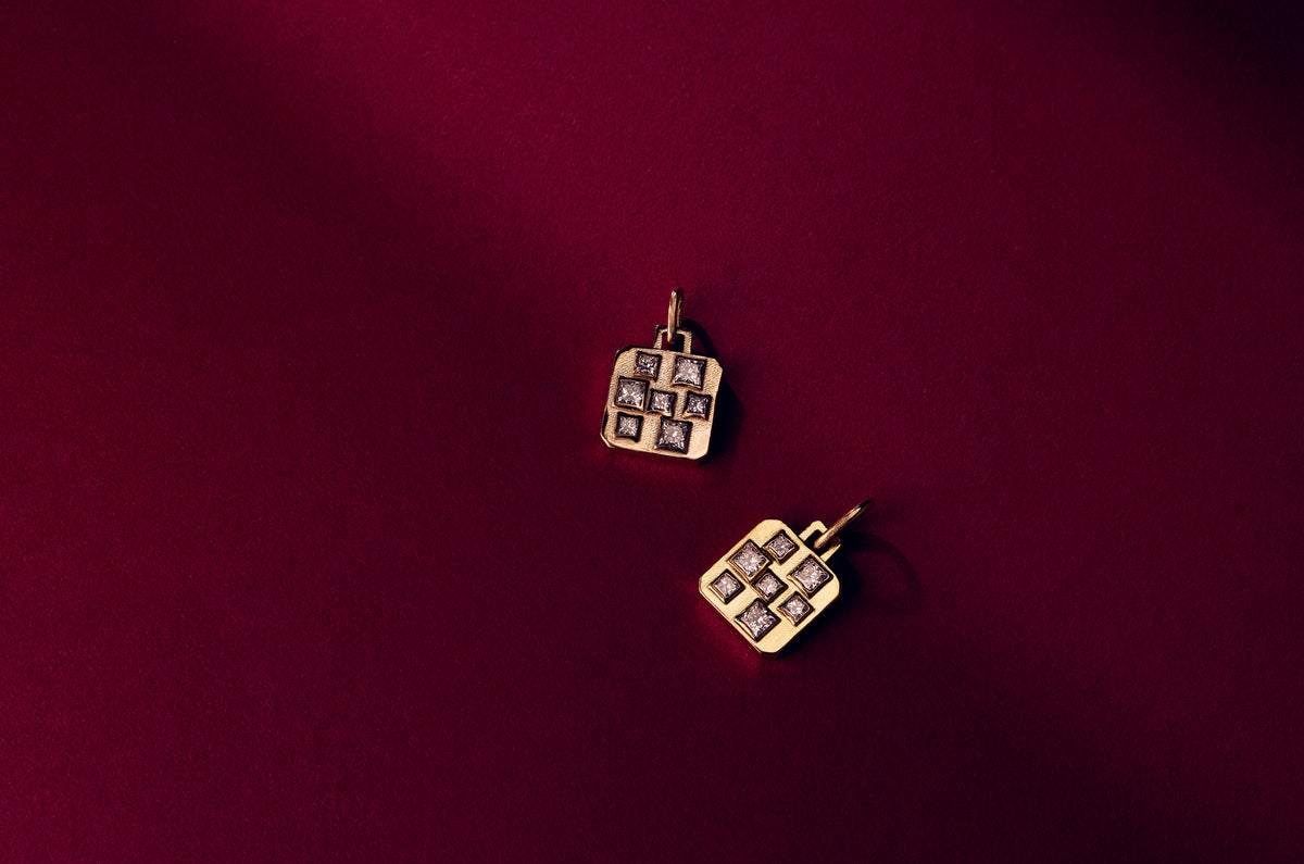 Small Building Blocks Pendant I Diamonds