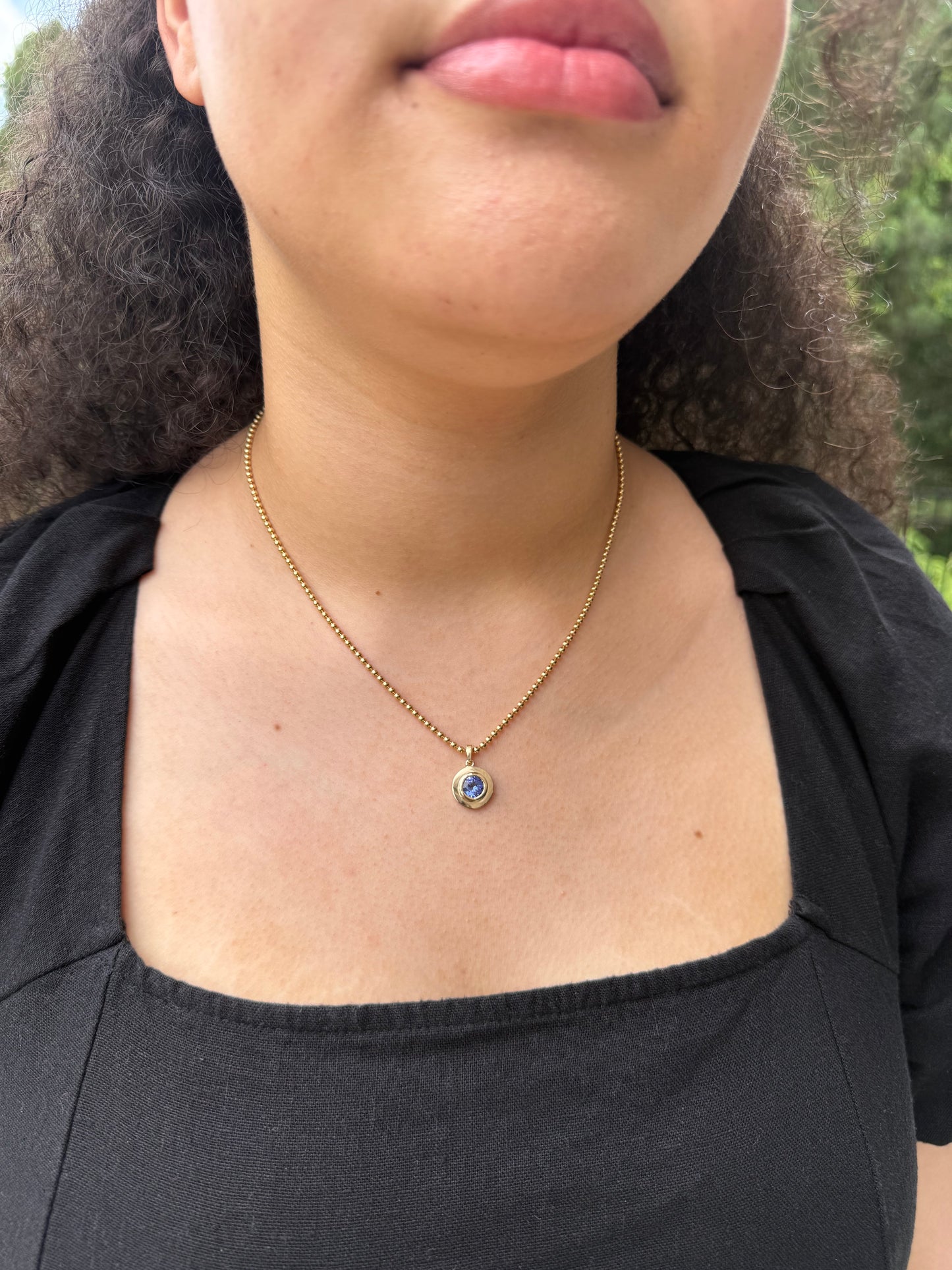 Tanzanite Round Pendant