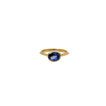 Load image into Gallery viewer, Blue Sapphire Knife Edge Ring
