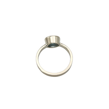 Load image into Gallery viewer, Aquamarine White Gold Ring

