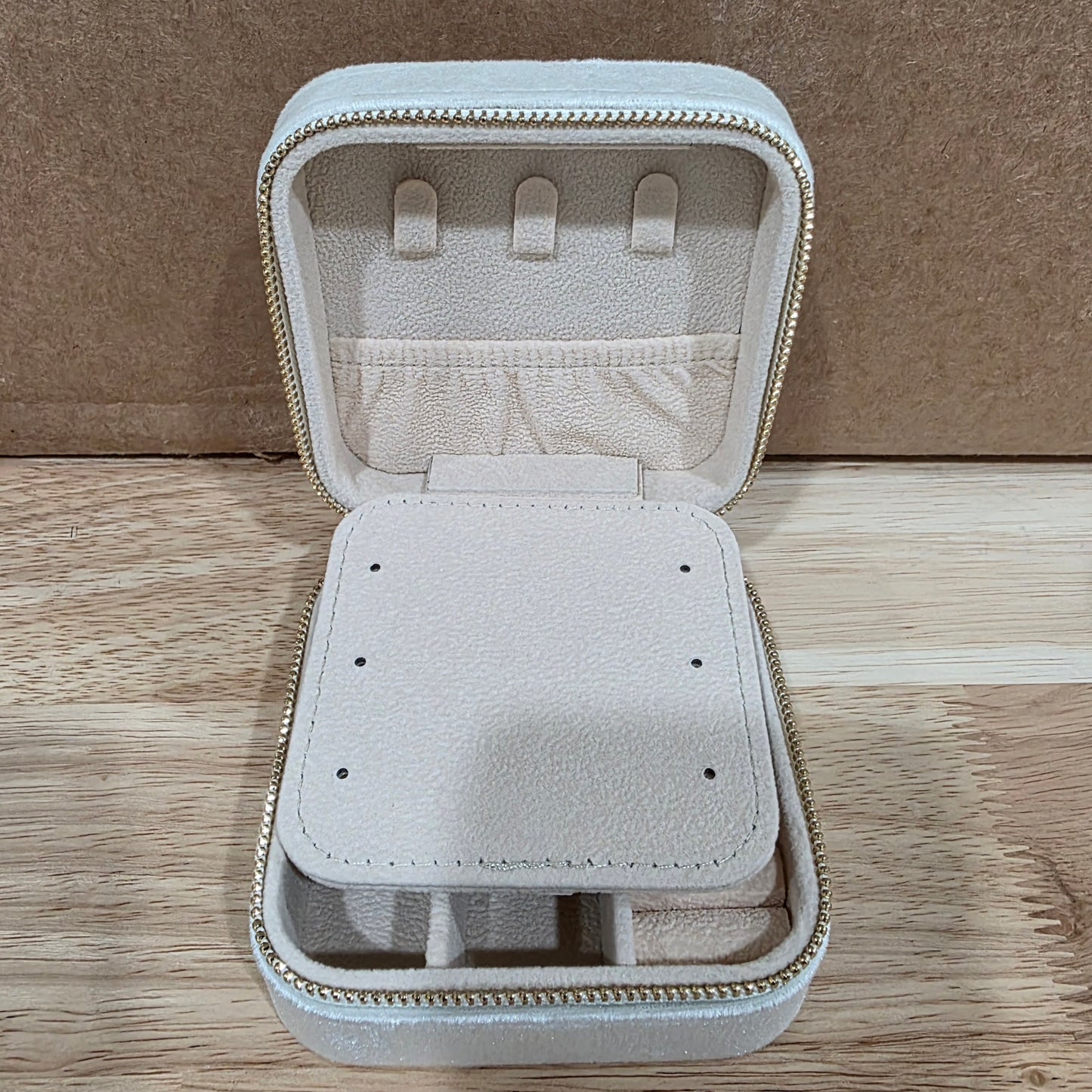 Travel case