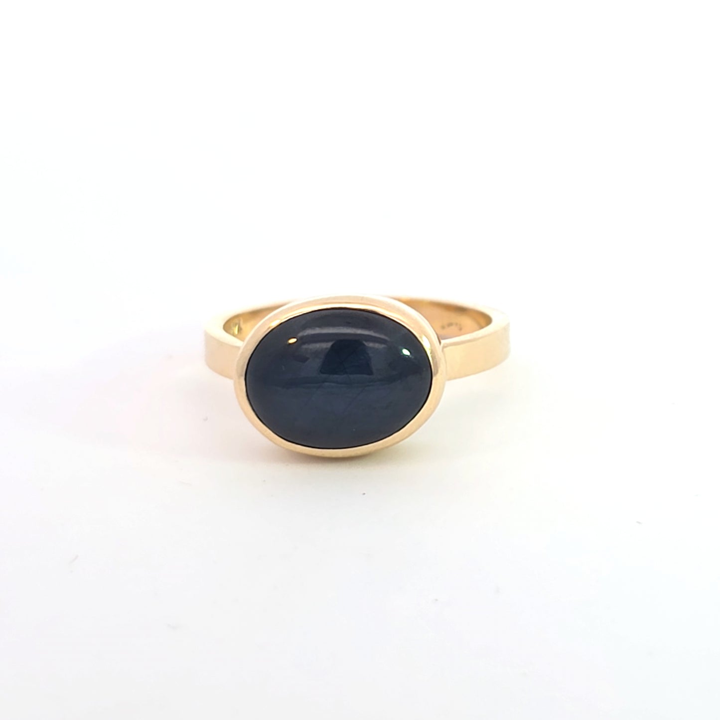 Star Sapphire Cabochon Ring